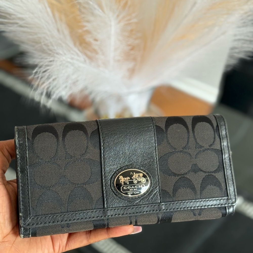 Coach Signature Black and Gray Wallet